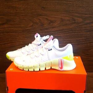 Nike free metcon 5